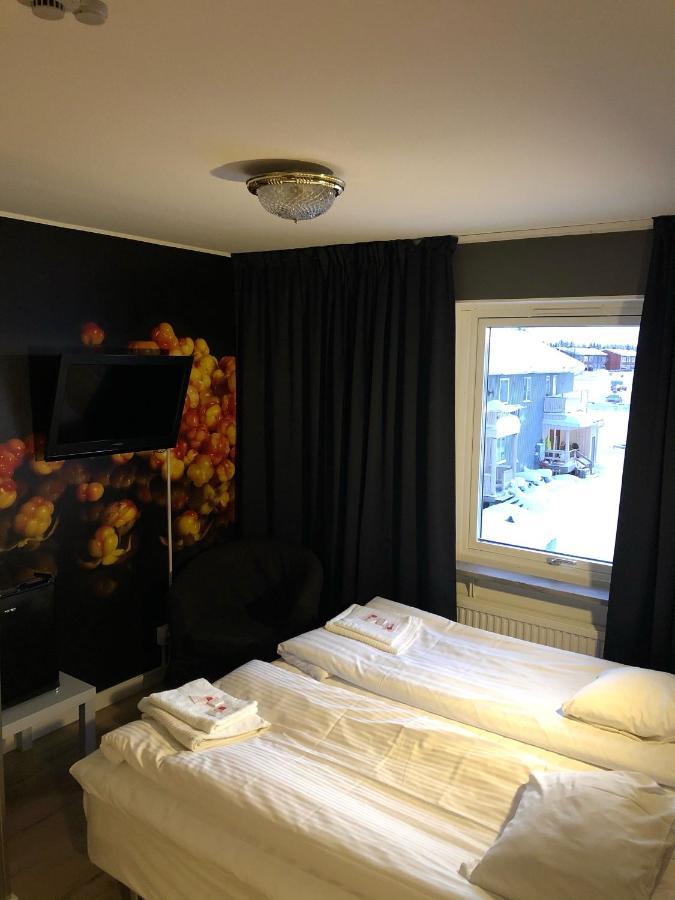 Hotel Lapland River Паяла Екстер'єр фото